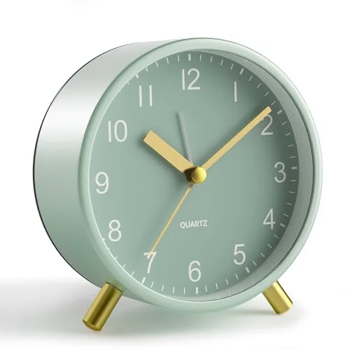 Silent Analog Alarm Clock with Night Light