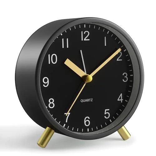 Silent Analog Alarm Clock with Night Light, Black
